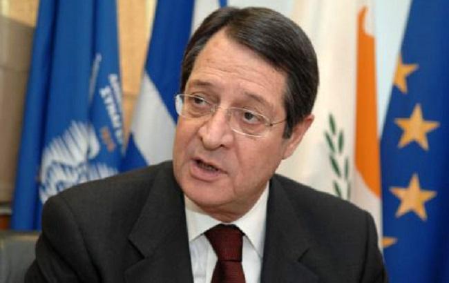 На выборах на Кипре лидирует действующий президент, - экзит-поллы