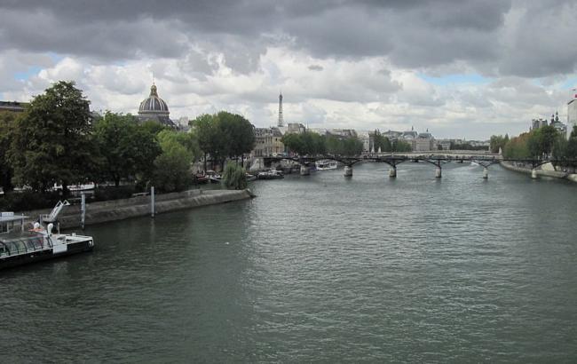 В Париже из-за дождей Сена вышла из берегов