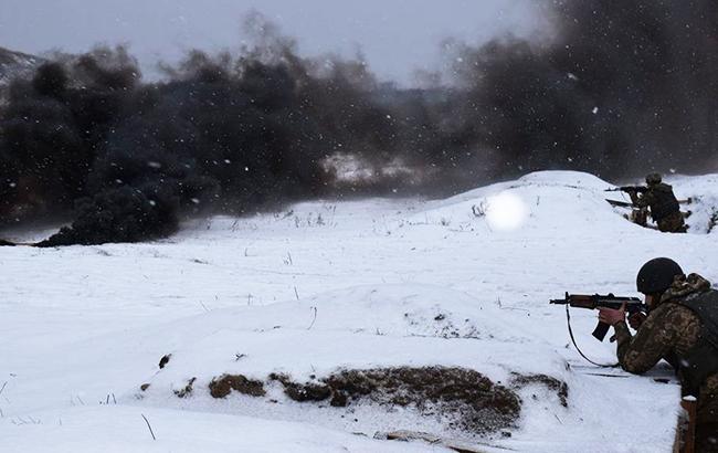 За прошлые сутки в зоне АТО погиб один украинский военный