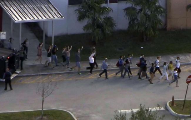 Стрельба в школе во Флориде: погибли 17 человек