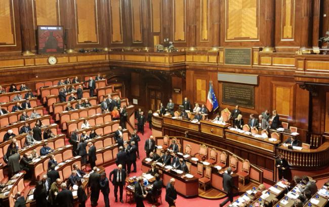Сенат Италии поддержал антимиграционный указ