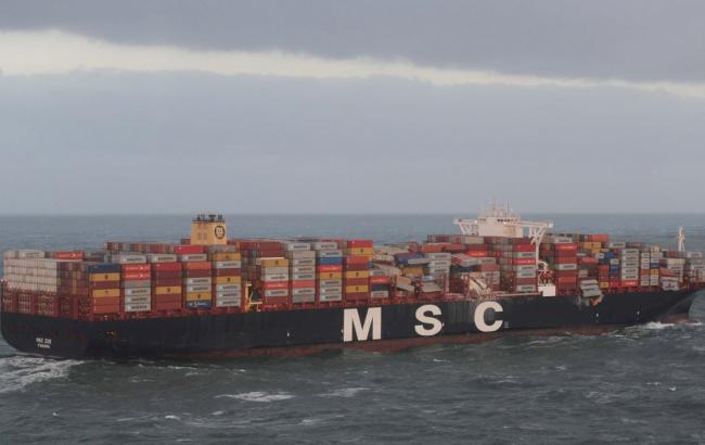 В Северном море сухогруз потерял контейнеры с ядовитыми химикатами