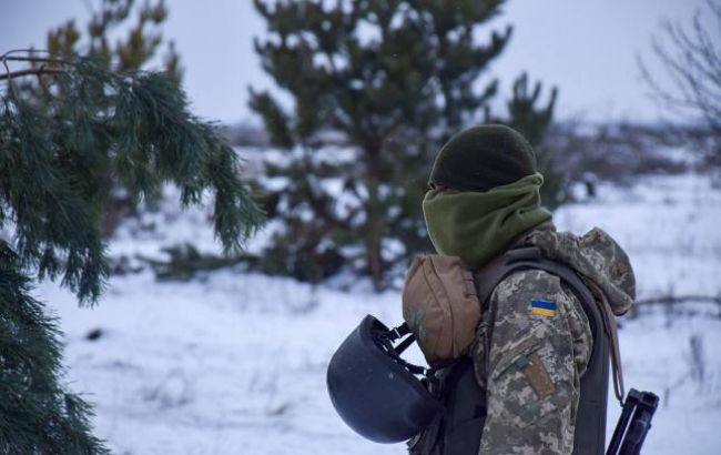 Боевики трижды обстреляли позиции ООС на Донбассе