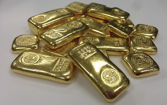 Нацбанк повысил курс золота