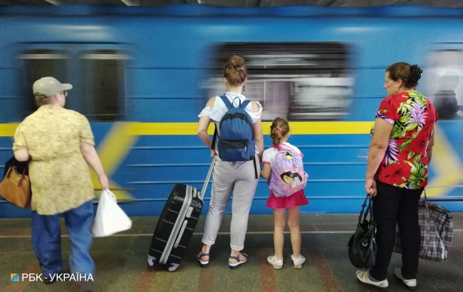 Движение метро в Киеве на красной ветке возобновили