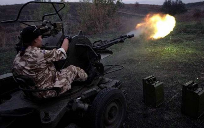 Боевики на Донбассе вечером стреляли в направлении населенных пунктов