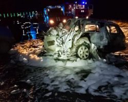 Под Черновцами после ДТП загорелось авто, трое погибших