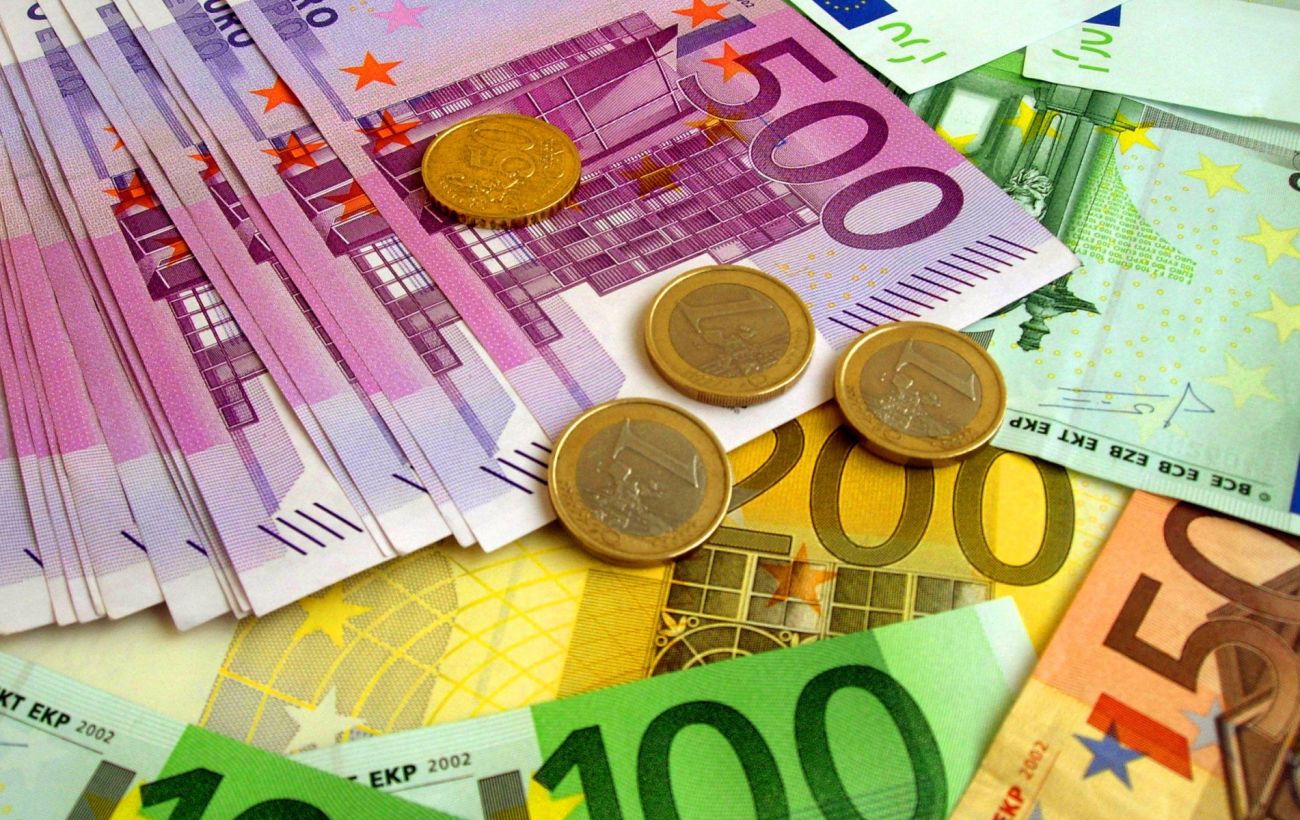 НБУ снизил официальный курс евро