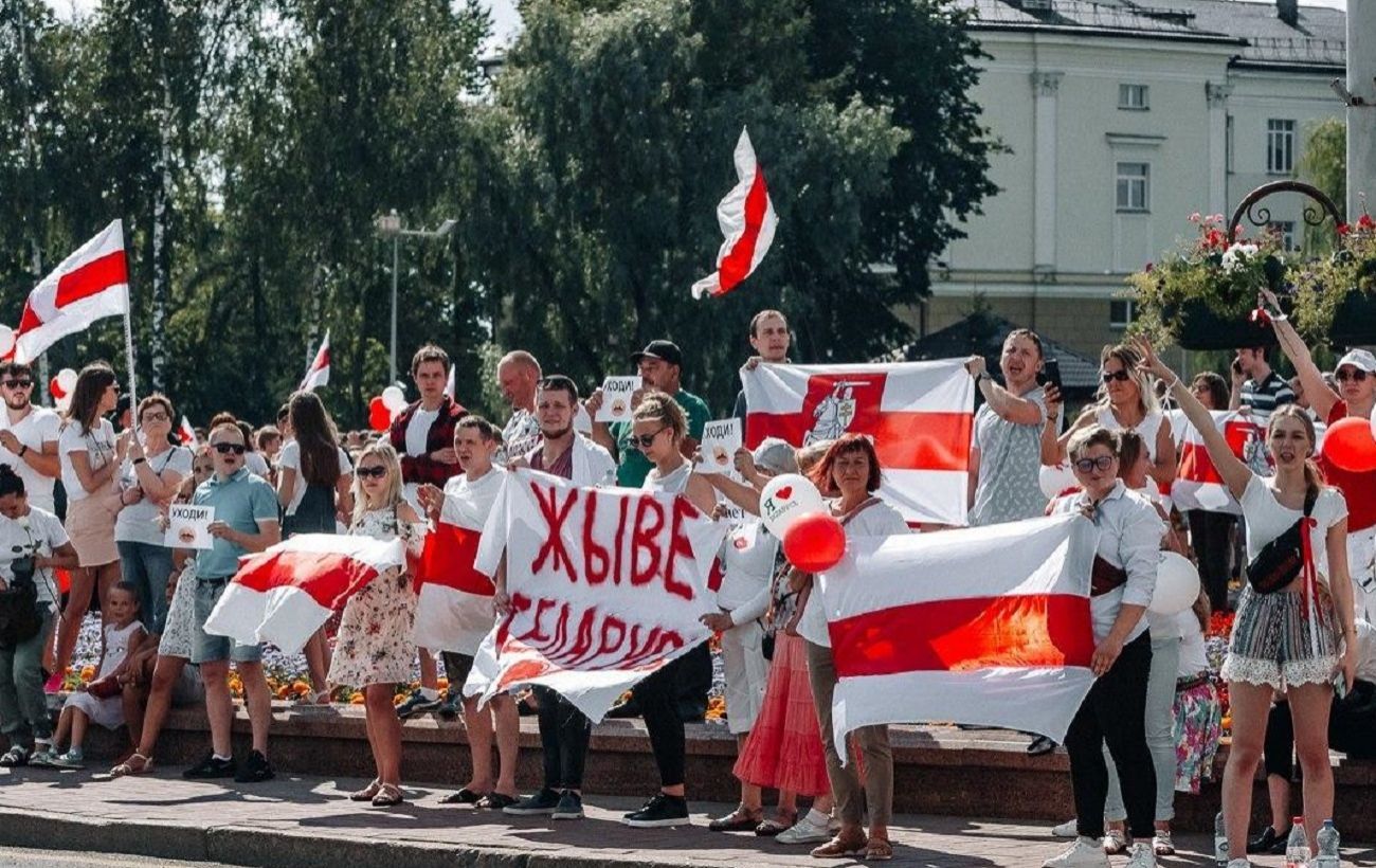 В Беларуси демонстранты вышли на новый массовый митинг