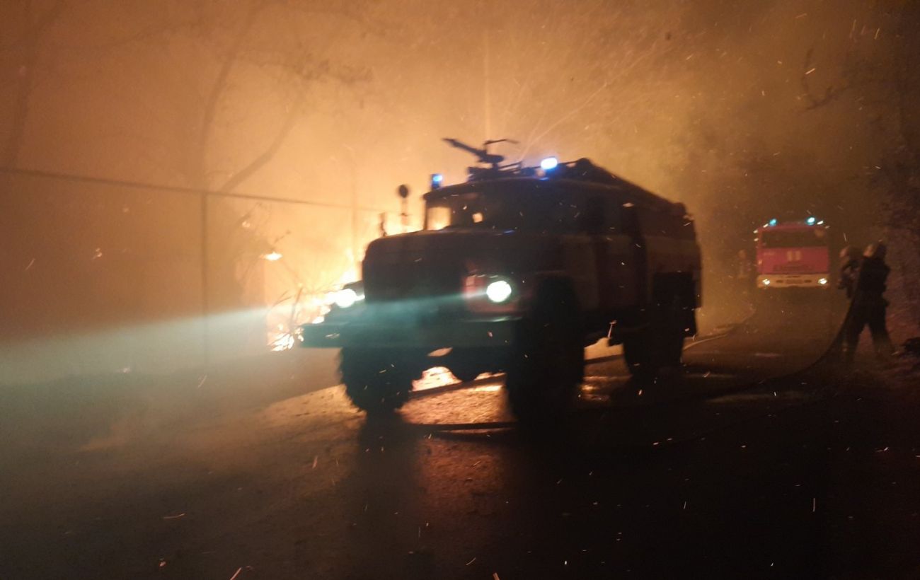 У Зеленского отреагировали на пожары в Луганской области