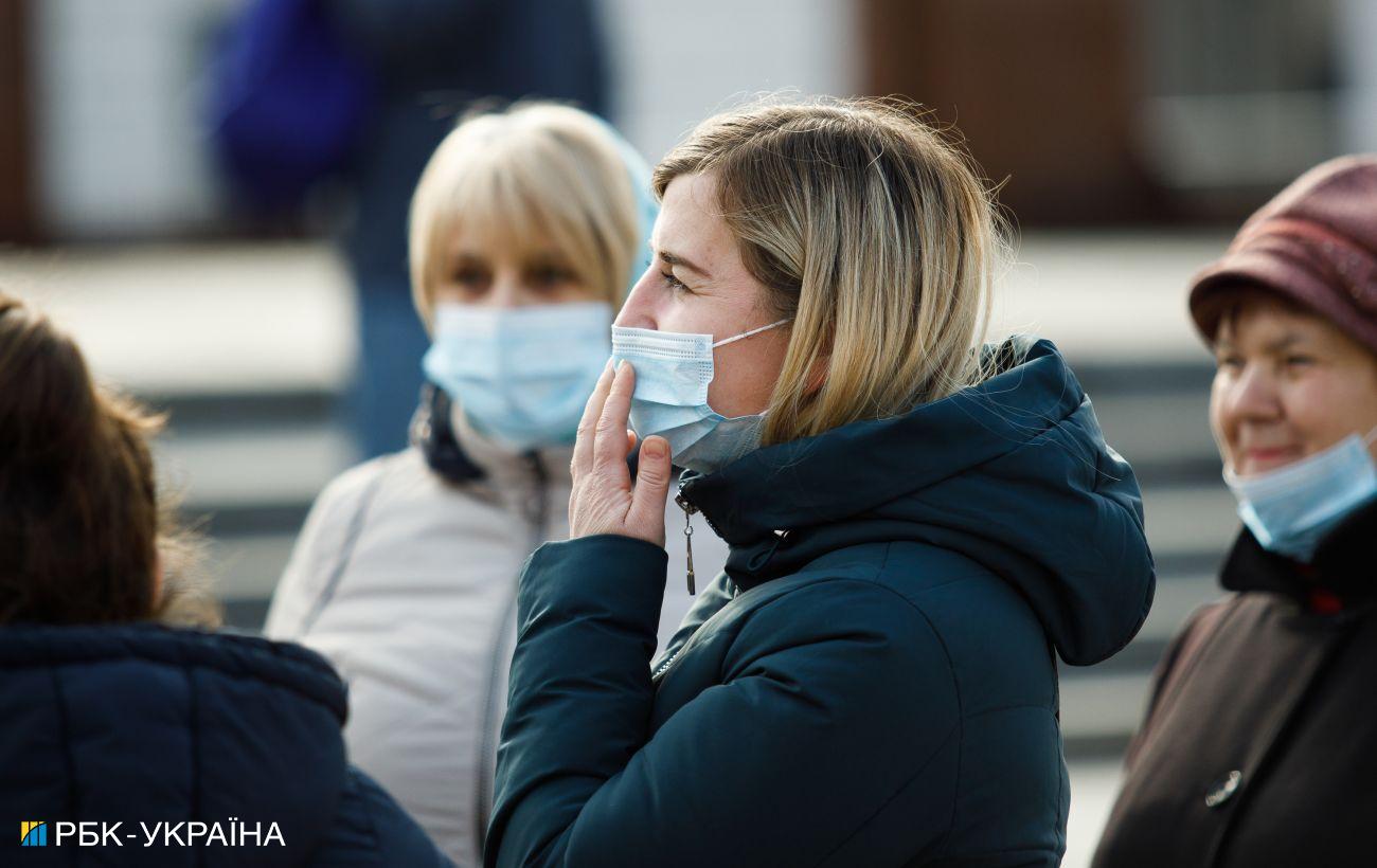 В Украине 8 710 новых случаев коронавируса за сутки. Больше всего - в Киеве