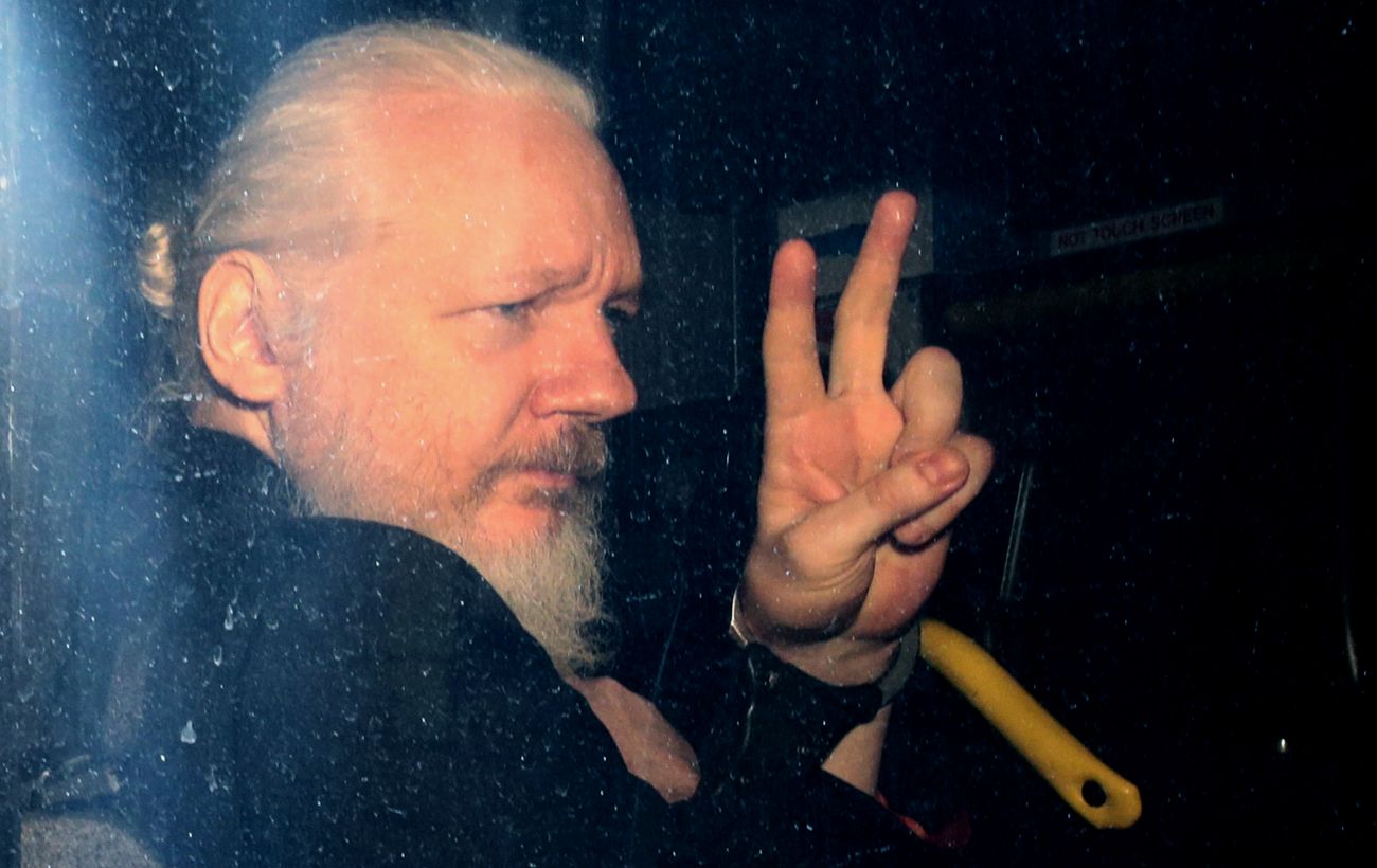 Суд лишил основателя Wikileaks гражданства Эквадора
