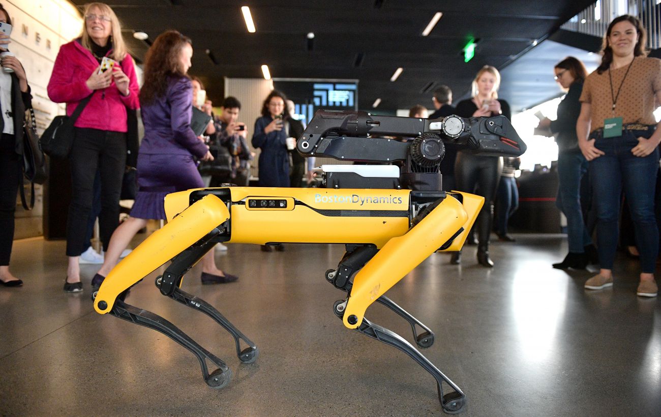 Уменьшит зависимость от человека: Boston Dynamics выпустила обновление для робопса