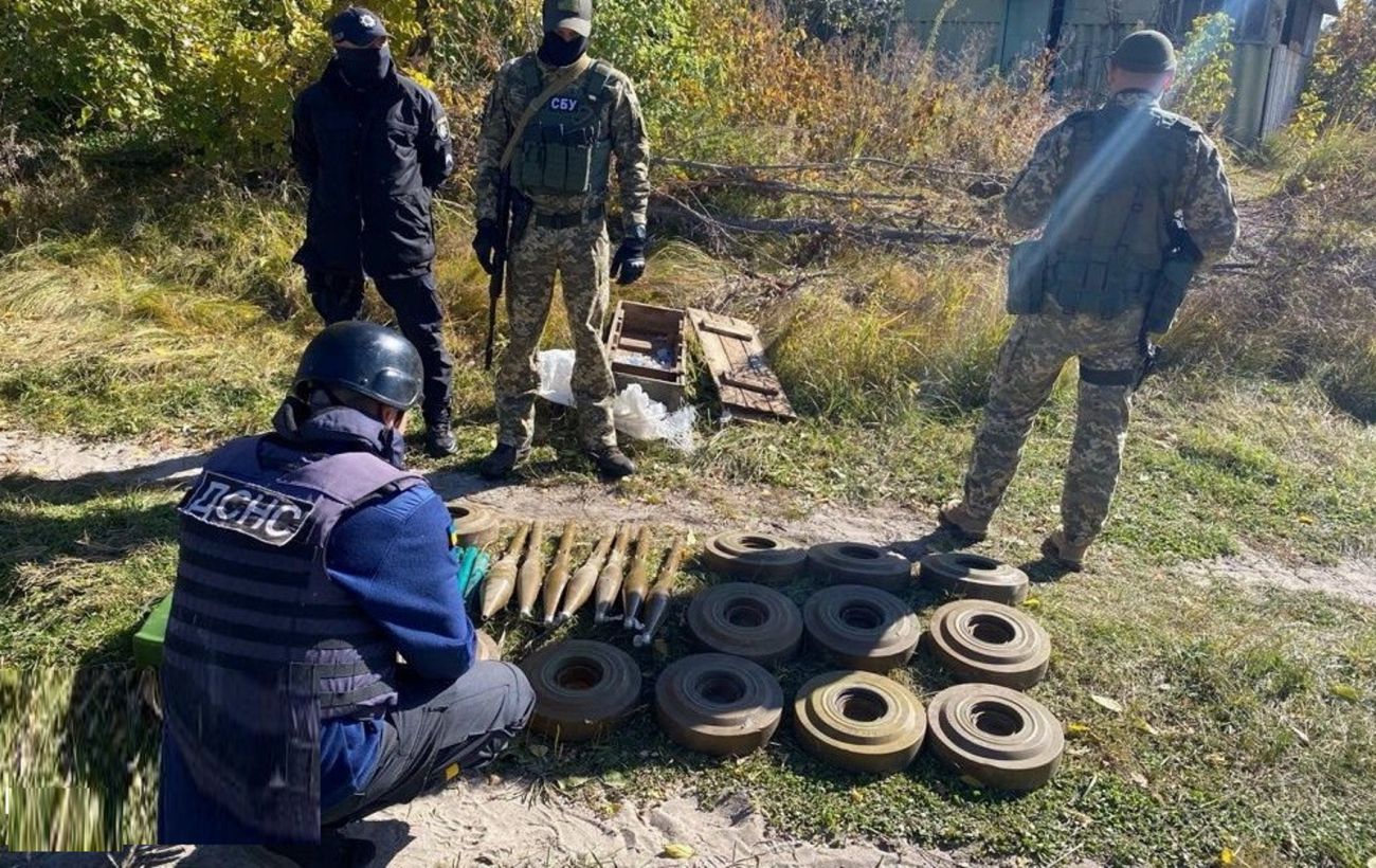 В Луганской области возле автобусной остановки нашли мины боевиков