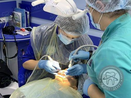 Стоматологи в Киеве на Позняках