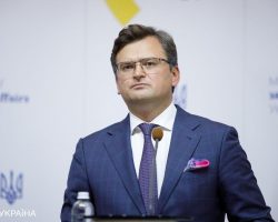 Войска у границы: Кулеба назвал три элемента сдерживания агрессии РФ