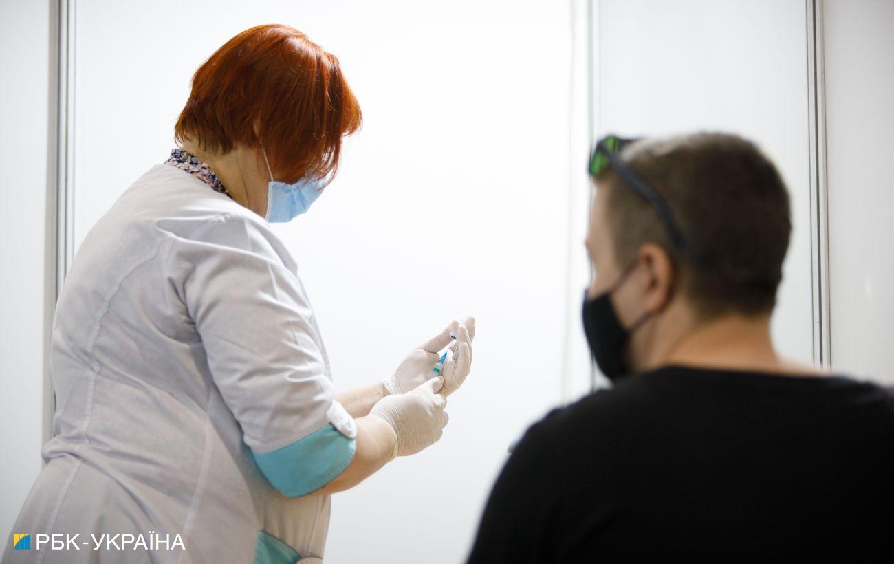 Израиль начал клинические испытания четвертой прививки от COVID