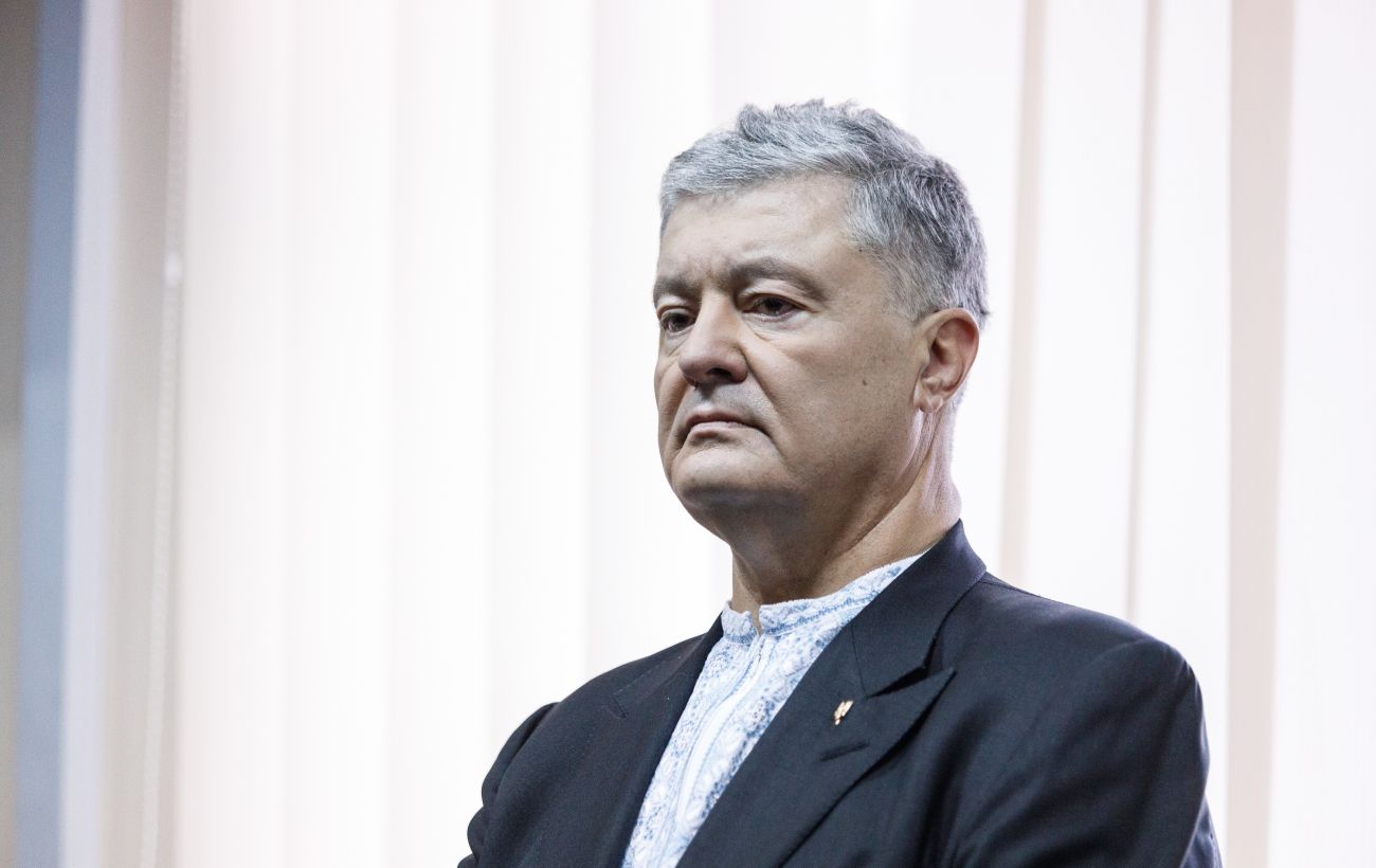 Киевсовет призвал власть прекратить политическое преследование Порошенко