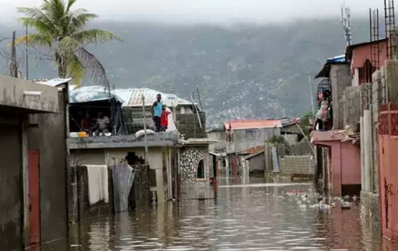 В результате наводнения на Гаити погибли 6 человек